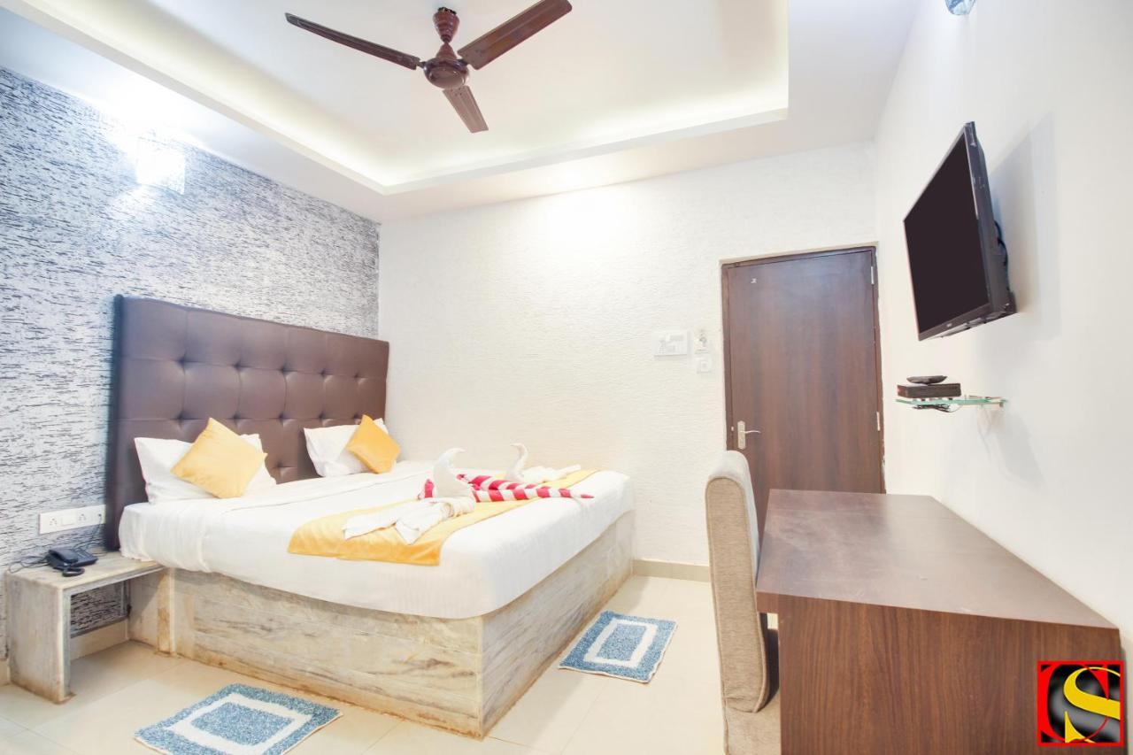 Hotel Candolim Sands Exteriér fotografie