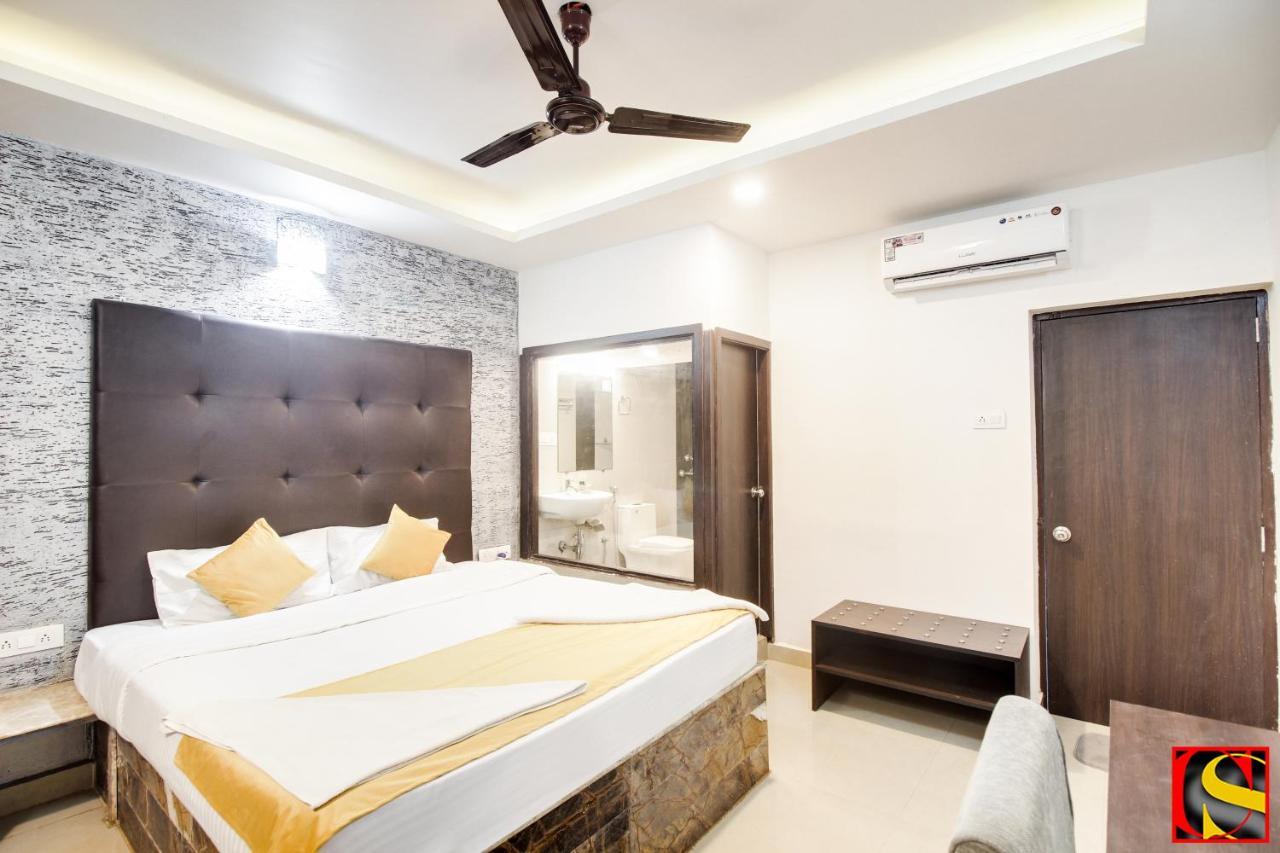Hotel Candolim Sands Exteriér fotografie